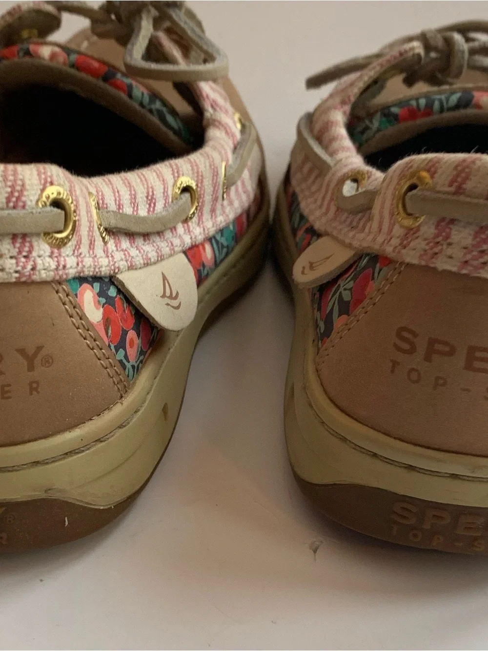 Sperry Woman Topsider Angelfish Stripes Flowers Slip On Boat Shoes